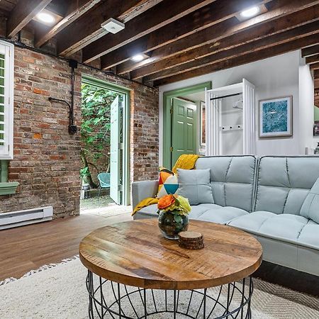 Private Loft Carriage House Walk Score 95 Alexandria Exterior photo