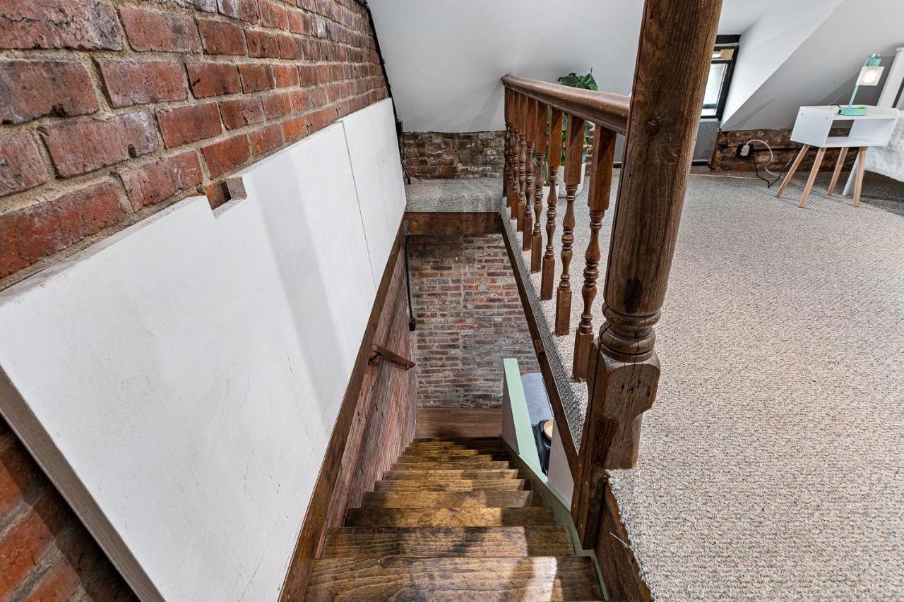 Private Loft Carriage House Walk Score 95 Alexandria Exterior photo